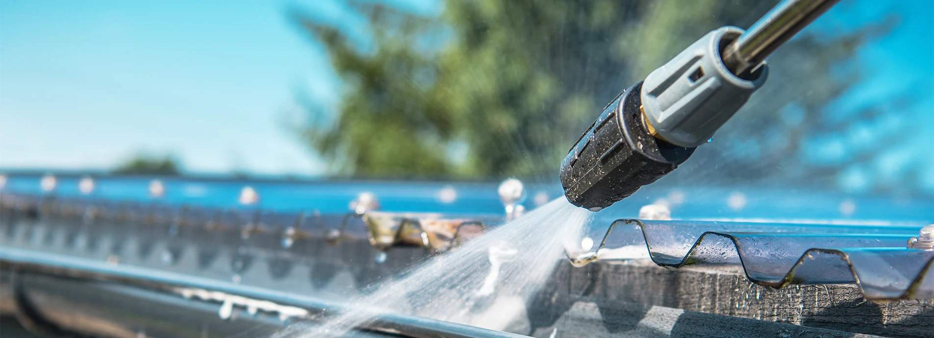 Professional pressure washing in Canberra